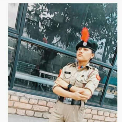 Aspirant
(Kathak artist)
History post graduate(Banaras Hindu University)
NCC Army Wings 🎖️
NIC Holder at India 🇮🇳
(scout and guide Ranger at up)