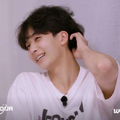 ohwinnnn's profile picture. ❀•••• random acc, not hunter (but ikut ga printilan KPop sabi:(' )

~✰CARAT-L✰~