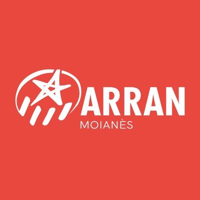 Som les joves organitzades d'@arran_jovent al Moianès lluitant per la construcció d'uns Països Catalans feministes, socialistes i ecològicament sostenibles! ☭ ♀