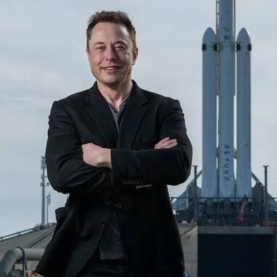 🚀 | Spacex - CEO & CTO
🚘 | Tesla -CEO And Product Architect 
🗺 | Twitter- CEO
🚅 | Hyperloop - Founder