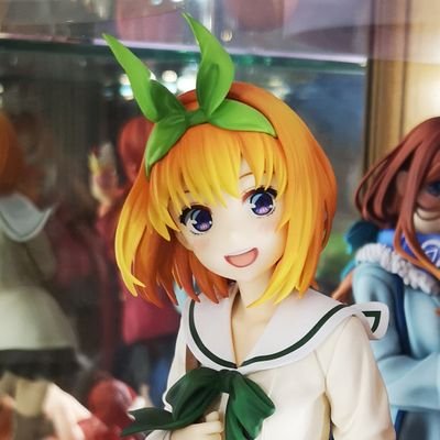 センシティブが外れないので順次こちらに移行します 美少女フィギュアを愛でる妄想垢
結城美柑🍊 中野四葉🍀中野五月🌟 ライザリンシュタウト🍗モモ🍑水原千鶴等、バニー👯‍♀️も好きです🤗
本垢は(@90990990q)です☺️
(無言フォローすみません)