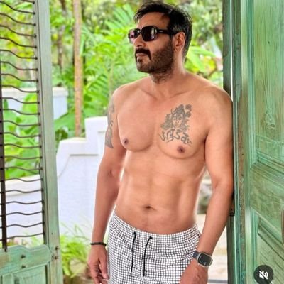 Fan~ @AjayDevgn𓃵
wo sirf star nahi Duniya he meri ...♥️🌏
har har mahadev 🔱
💯 follow back