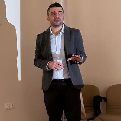 yf0477's profile picture. Yüksek Kimyager-Kimya Öğretmeni  📖🧪⚗                 
MEB
