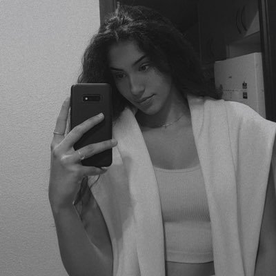 martaa_moreno21's profile picture. 