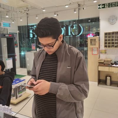 sohumsabhani's profile picture. Curious mind exploring the intersection of technology, culture, and creativity.
Here for growth and connecting with tech peeps🧑🏻‍💻❤️