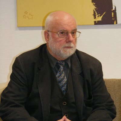 PachT1945's profile picture. Autor & Blogger - PachT -
in meinem Denk- und Schreiblabor seit 2007: TAGEBUCHNOTIZEN über mein DENKEN und SCHREIBEN nach BEGEGNUNGEN und BEGEBENHEITEN