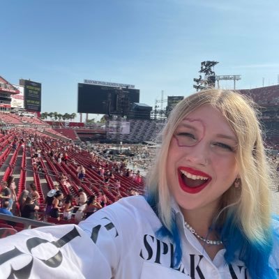 celebrated my 13 years of remission from leukemia with taylor on june 13th :) liverpool night 1 🧡🎗️ TN X1