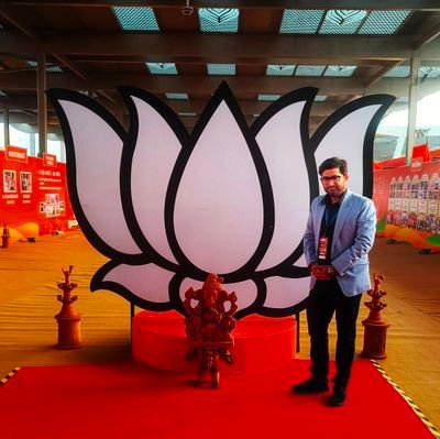 Serial Entrepreneur.. Sold last company to @AspiringMindsAM..
Proud Indian, Nationalist