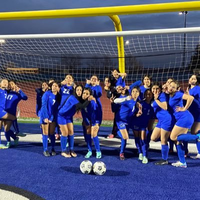 ClintGirlSoccer's profile picture. Official Clint HS Lions Girls Soccer Twitter page. Forget the glass slippers, these princesses wear cleats🦁⚽️🙌.