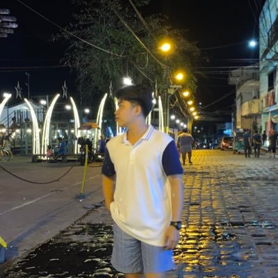 _johncend's profile picture. :))