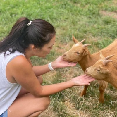 Enjoying life, loving animals and taking time to smell the flowers❤️ $MelindaFitkin