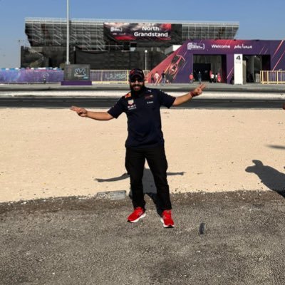 robertorojas927's profile picture. #Licey #RedSox #TeamGarraAzul #TeamCofeeLovers *** Fanático del béisbol⚾️, loco con los @TigresdelLicey y los Medias Rojas de Boston @RedSox ...@GarraAzulLicey