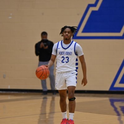 6’1 Point guard| 6A North forney Hs 3.4 gpa|Instagram The_Nickmarshall | email n.marshall646@gmail.com|# 469-685-8571 /NCAA ID 2203476243