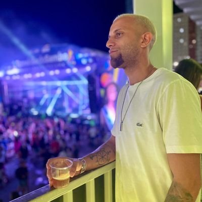 yurif99's profile picture. 🇧🇷 • 021 • @flamengo
Wyrd Bið Ful Aræd