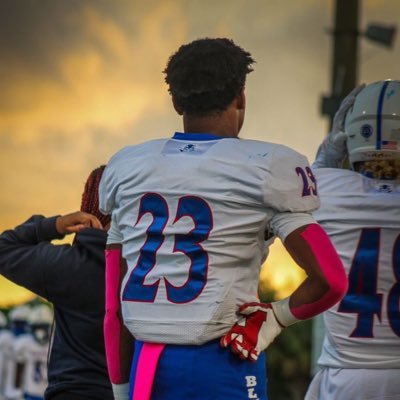 student athlete - OLB/FS - 3.8 gpa - C/O 2024 -PAHOKEE HIGH SCHOOL- Track and Field- email: coreybouie024@gmail.com - 📞: 561-403-8753