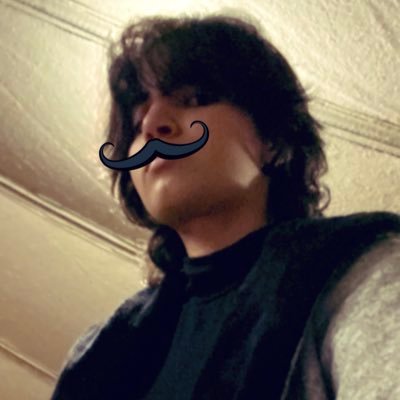 lilangyrio's profile picture. im not real/ He..| https://t.co/4hD2oECke5