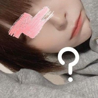 20歳の女の子。Vtuber好き。見せたがり。お風呂屋さん勤務。