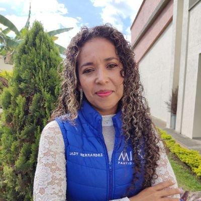 Edil de la Comuna Occidental de Fusagasuga - Partido Político MIRA 

⚖️ Abodaga y Madre de dos hermosos hijos. 
💙 Miembro de @IDMJIOficial y @PartidoMIRA