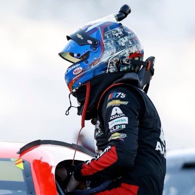 19 | Motorsports Enthusiast | William Byron Fan #24ever | Quill & Country 🪶 🇺🇸