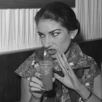 phantomcallas's profile picture. 