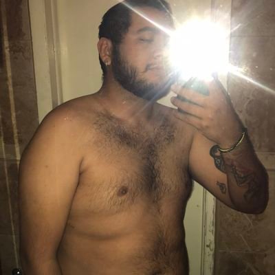 30 Años.
Morboso 🔥, 🐻, tatuado 🖤, Fetichista 👣, Inter 🔄 México. 🇲🇽