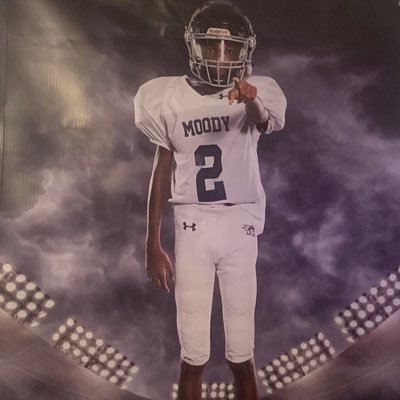 Football Cb/Wr  2028  🙏🏾4 or 5 star ⭐️