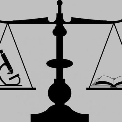 Profesar el saber de lo bueno y de lo justo, separar lo justo de lo injusto y anhelar hacer buenos a los hombres.