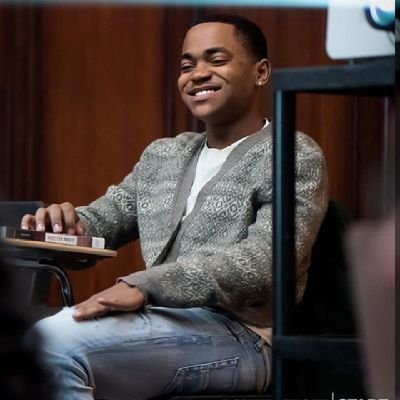 Jesuloba_5's profile picture. Stars don't try to shine they just do it ✨