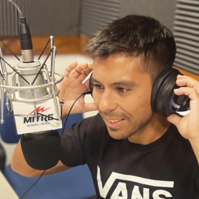 Emprendedor. DT profesional ATFA - CONMEBOL. Periodista deportivo, actualmente en @mitrerosario.