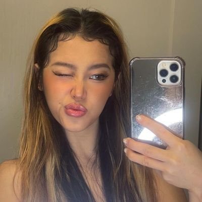 iaodmlc's profile picture. Go big or go home, Wellsy. – Garret Graham