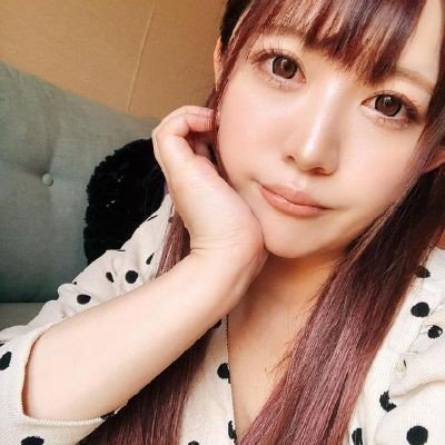 日々ムラムラしながら生きてます♡美味しい物とおなにがスキ♡うらあかだんしさん！話しましょw✉{ですぐ仲良くなります♡