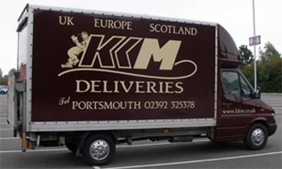 Courier Portsmouth,Southampton,Chichester,Petersfield,IOW,Segensworth, members of the NCDA & Cx, small vans curtain side vehicles, tail lifts, call 24/7