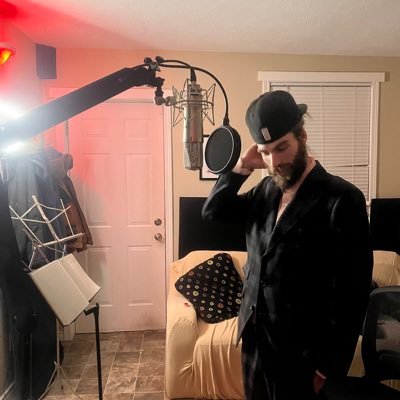 The asshole/autistic/artistic** man, formerly known as “drew” the Don “Sargent” Iykyk, siykm You can call me Dre. W is silent, likeDfamily☠️ when I lose once