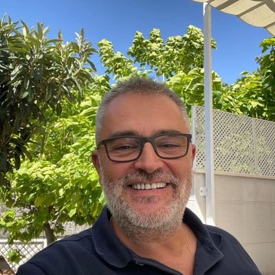 LeroyOlivie's profile picture. Directeur Vente de cacao