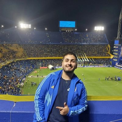 can't smile without you @SpursOfficial🤍

siempre estaré a tu lado Boca Juniors querido 
💙💛💙