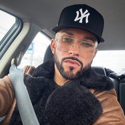 only fans creator….if you looking to collab DM me.. NJ/NY.. Miami 9/11-9/15 lets collab
