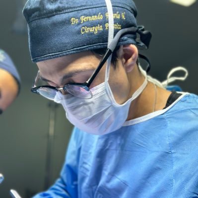 PGY6 Plastic surgery - Ivo Pitanguy Institute PUC RJ🇧🇷 / General and Laparoscopic Surgeon -PUC Equador 🇪🇨 / Plastic artist