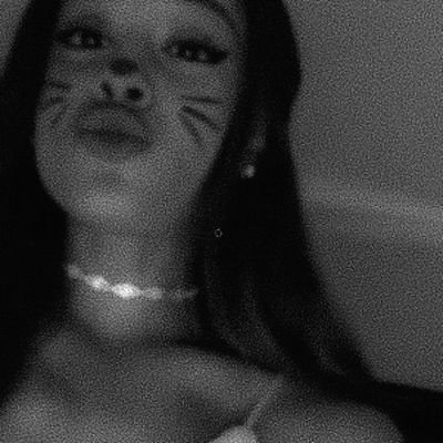 number 1 dangerous woman stan