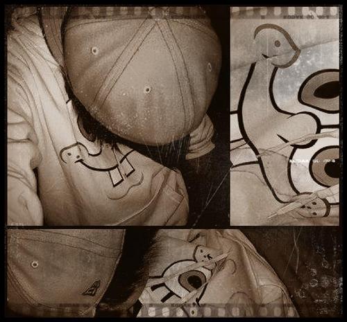 i hv a lil #penguiber. follow my 0ther acc @biebsholle @_salindeholle