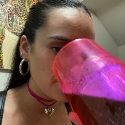 piadlb's profile picture. escribo lo q escucho