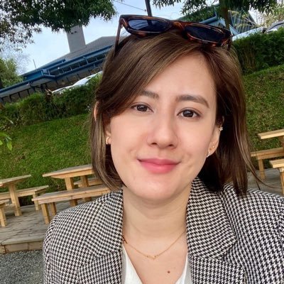 Journalist. Ex-@cnnphilippines digital executive producer.