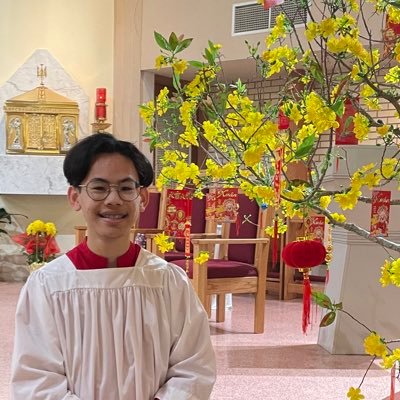 • Parishioner at Vietnamese Martyrs Church, Diocese of Biloxi, MS • Gx. Các Thánh Tử Đạo Việt Nam, Giáo phận Biloxi, MS, Hoa kỳ