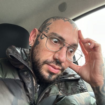 il_met's profile picture. pan/poly 🏳️‍🌈🦄🌈