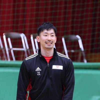 handball player🇯🇵🇭🇺🇫🇷
北陸→筑波→Dabas Kézilabda Klub#21→湧永製薬#30→HB Corte#21→トヨタ紡織九州レッドトルネードSAGA#21