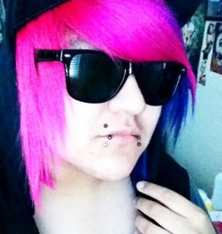 ArendTheOreoKid's profile picture. ♥~I like bracelets, and hugs. I love music...~♥