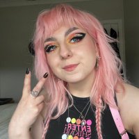 niamh (@battymoth) 's Twitter Profile Photo niamh (@battymoth) 's Twitter Profile Photo
