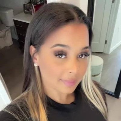 joywelsh122's profile picture. Live. Love and laug