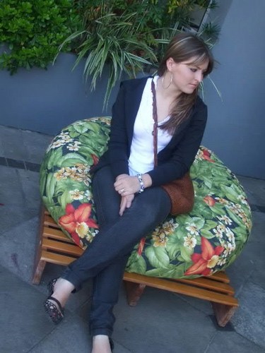 Não tenho medo de tempestades, pois elas me ensinam a navegar. (Louisa May Alcott)