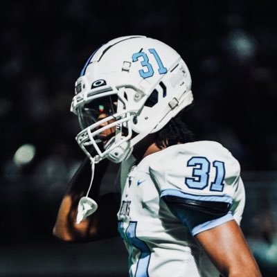 South Florence HS | NCAA ID# 2402219140 |2026| 5’11 167 pounds| 3.9 GPA | 4.46 laser⏱️|DB/nickel|email:wilsonw817@students.fsd1.org
