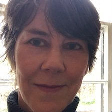 Independent manual handling specialist and NHS community physio
Contributory author of HOP7
Expert witness